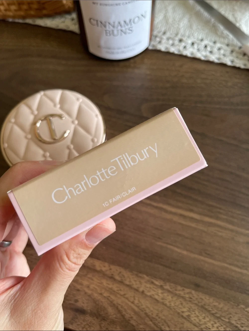Charlotte Tilbury Pillow Talk Beautifying Cushion Foundation - Pink
